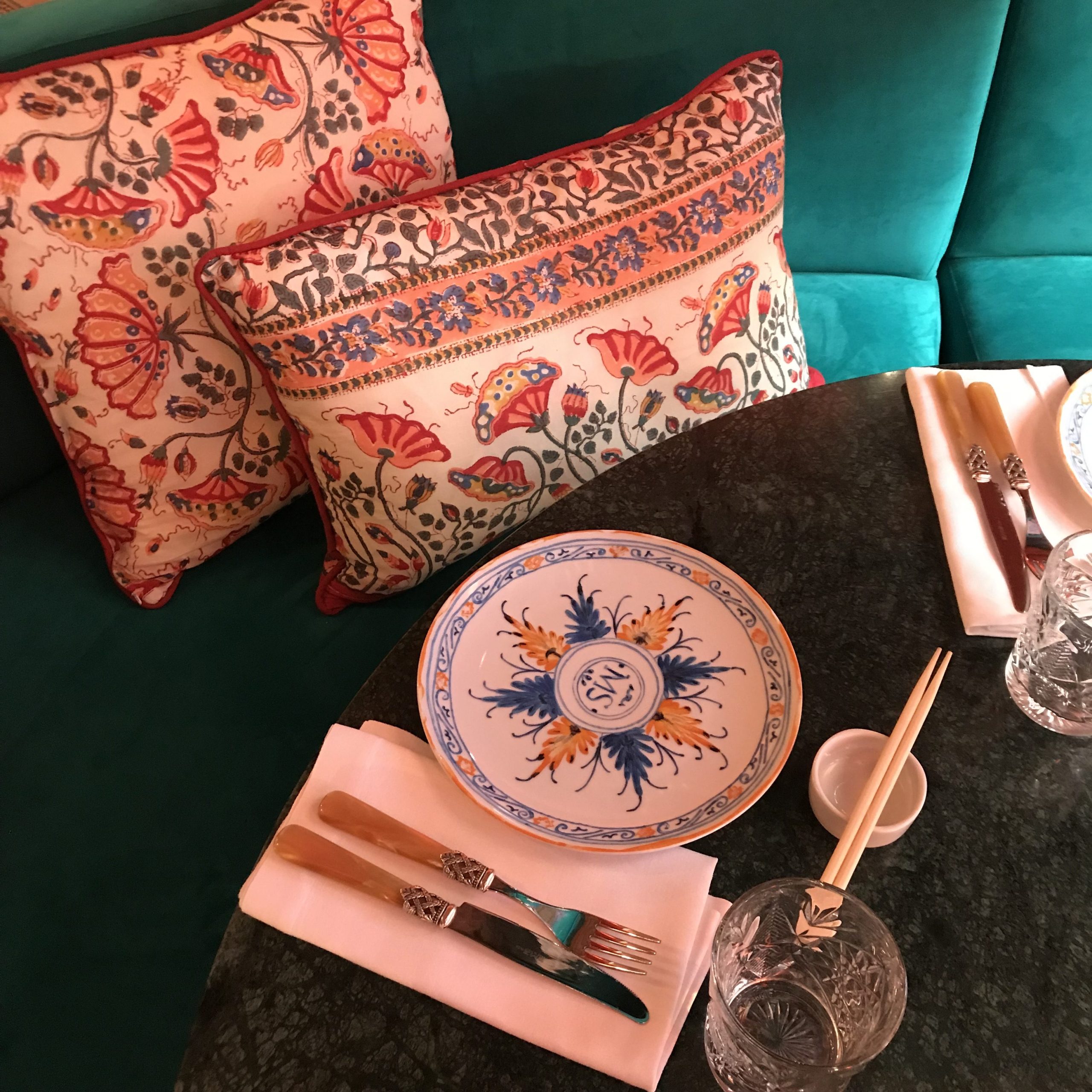 catchii hospitality project custom made plates 